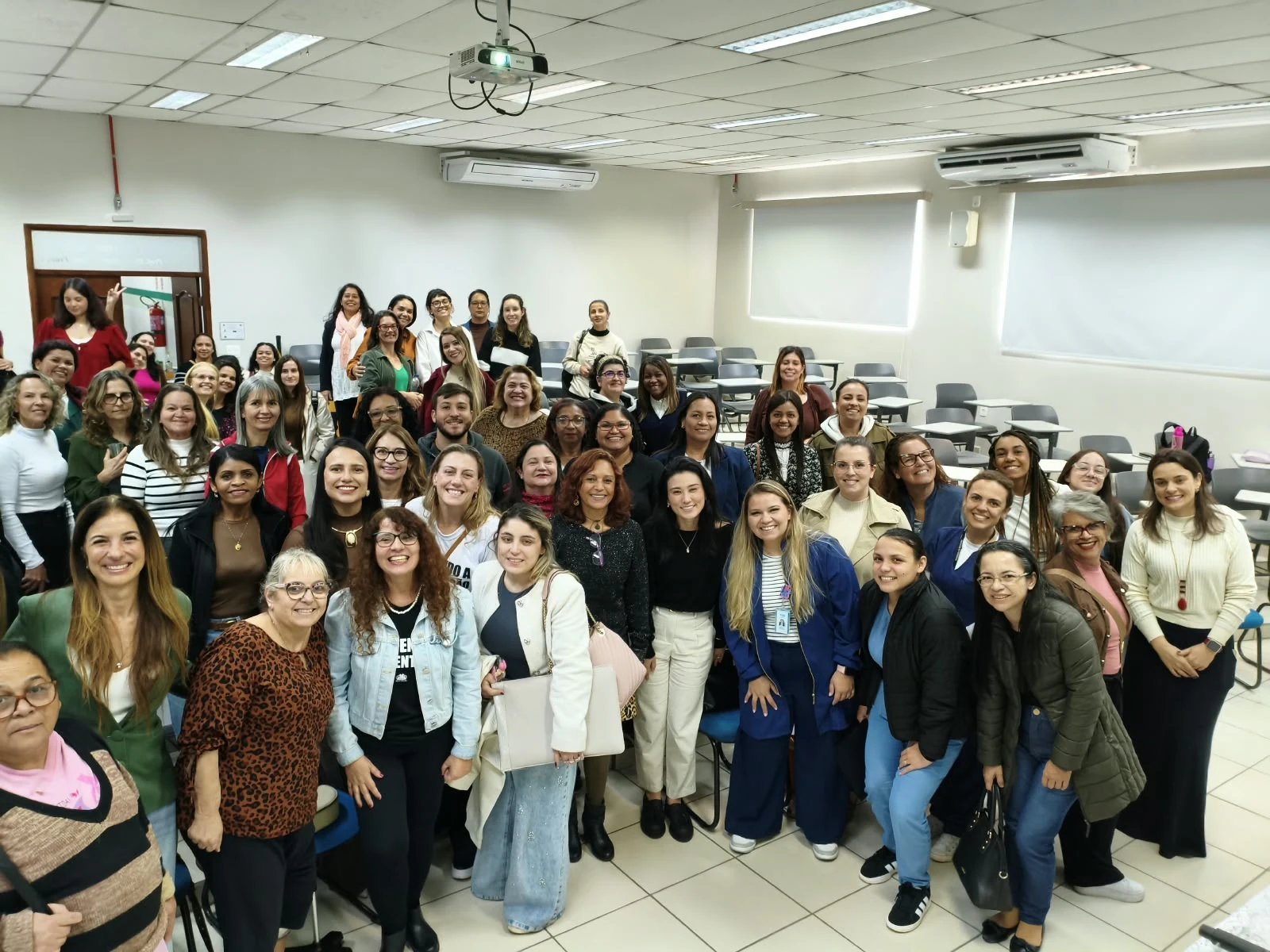 Registro da atividade XIV Seminário de Amamentação, enviado por Cláudia Gondim